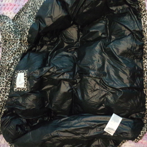 BCBGeneration Leopard Print Puffer - Picture 3 of 5